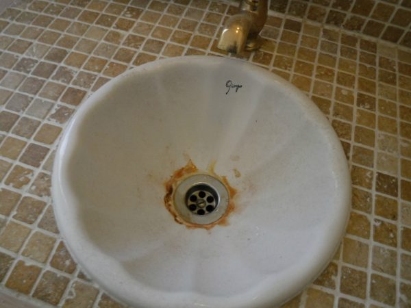 1階トイレの手洗いボウル