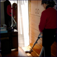 日常のお掃除は家事代行型の家政婦サービス